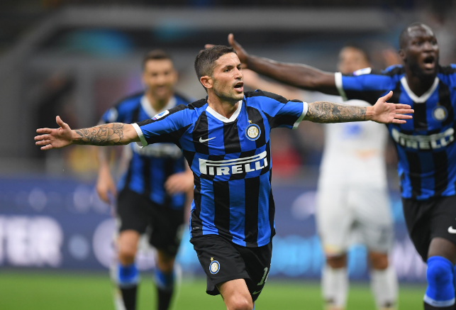 CBA球队战术分析：新疆队防守策略,（CBA战术解读：新疆队的防守体系）