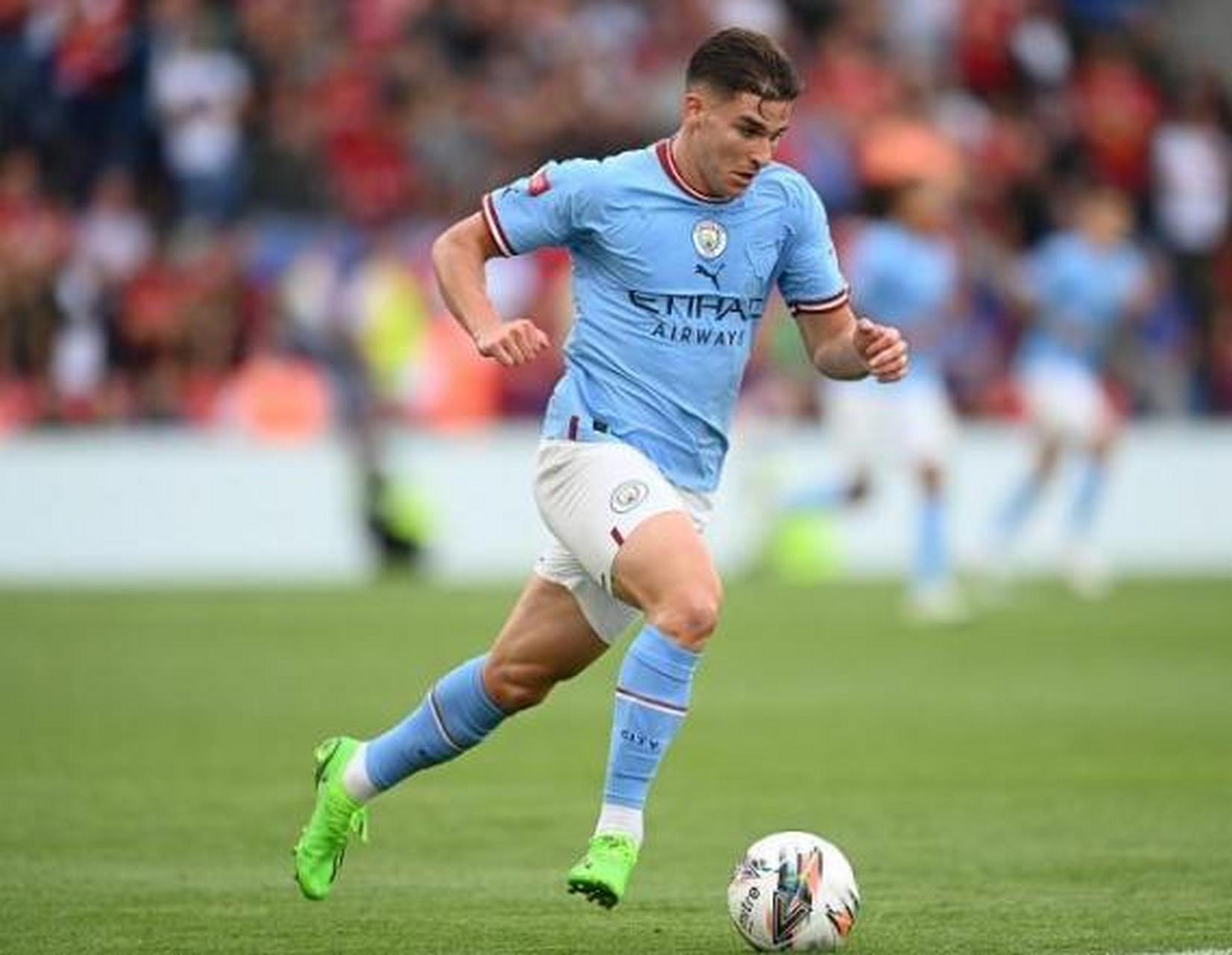 泰山纪念建队32周年，队史5次夺顶级联赛冠军，8次足协杯冠军（泰山队迎来建队32周年：队史5夺顶级联赛、8捧足协杯）