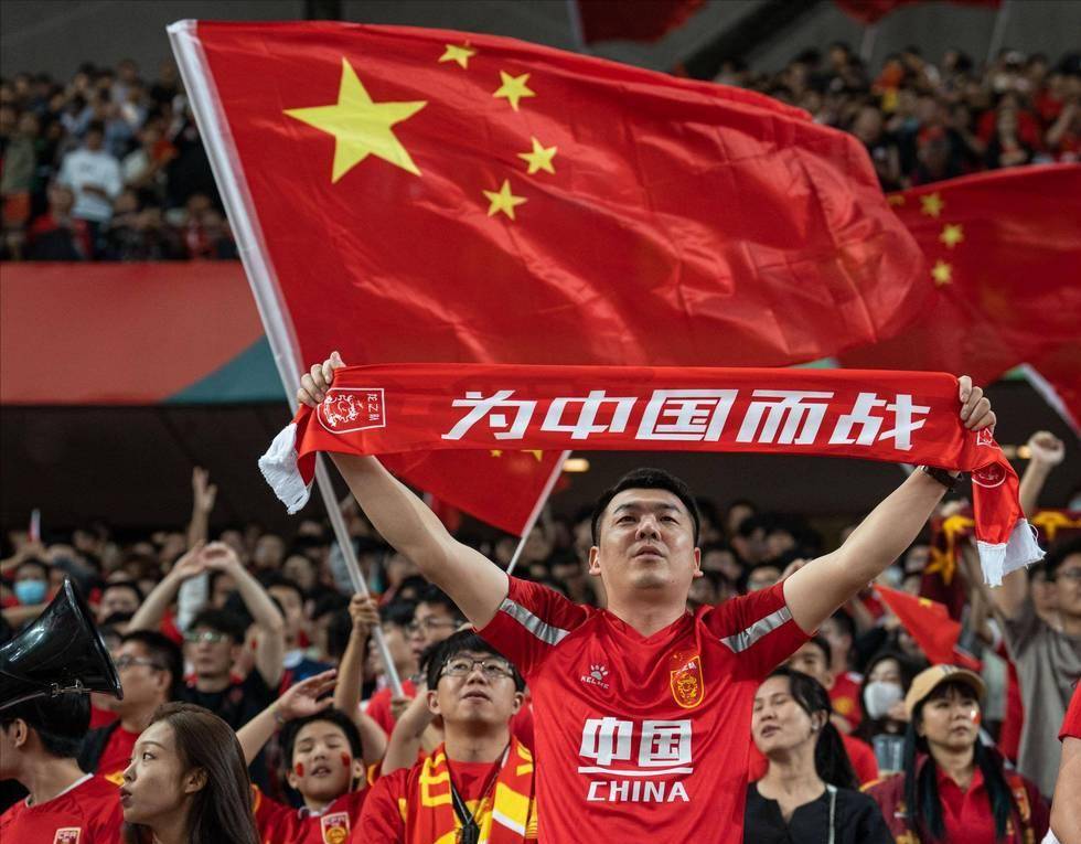 格罗索：停止与2006年国家队比较，年轻球员要重建意大利足球