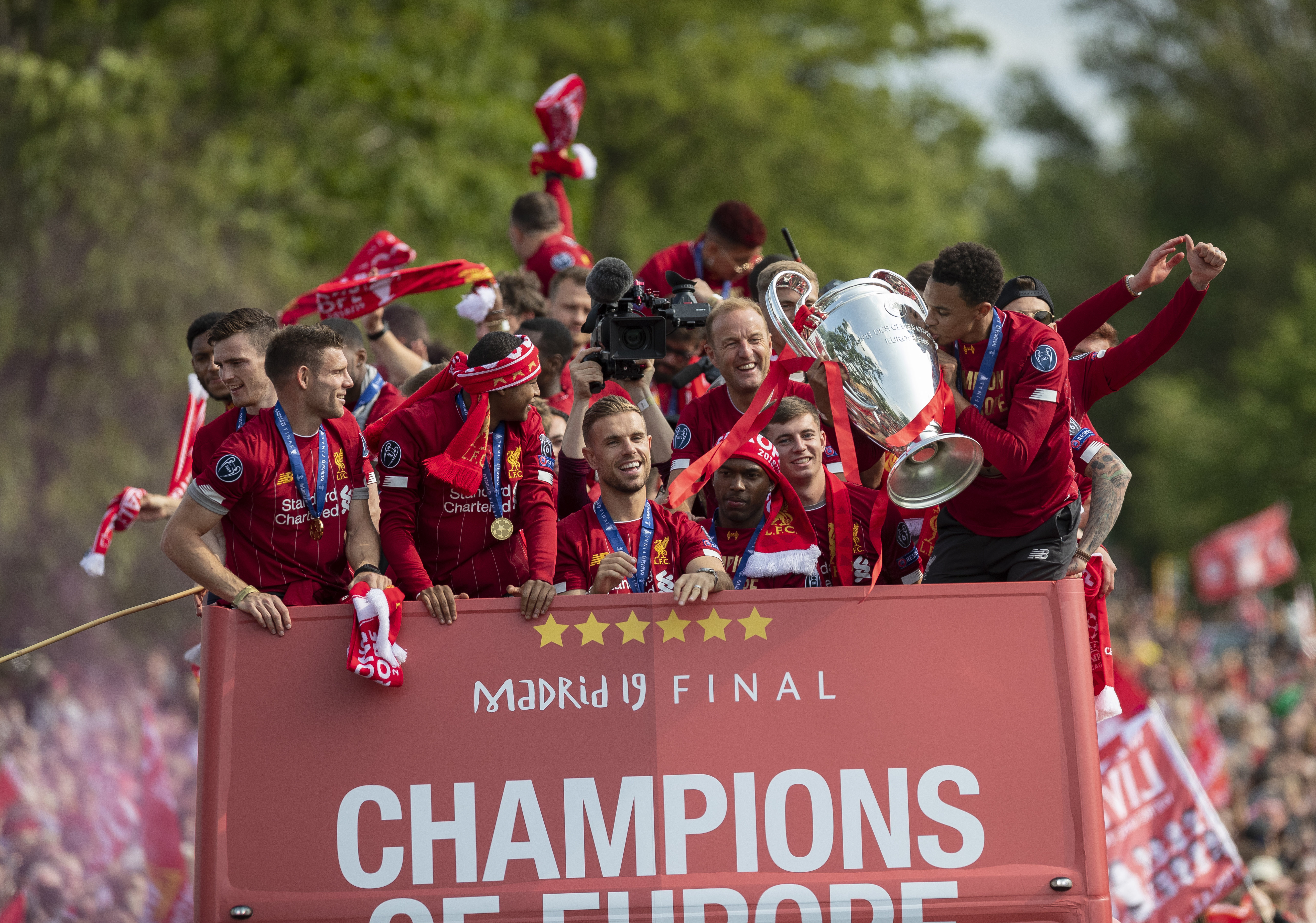 CBA球队战术分析：新疆队防守策略,（CBA战术透视：新疆队防守体系解析）