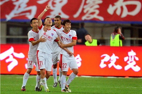 打入制胜一球，麦卡利斯特当选利物浦vs皇马全场最佳球员（绝杀制胜！麦卡利斯特当选利物浦对皇马全场最佳）