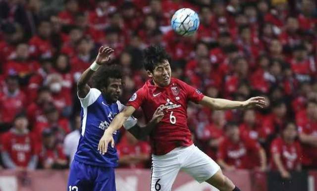 东体谈中超外援名额调整：足协、中足联应多听听俱乐部的意见（东体：中超外援名额调整，足协与中足联应充分吸纳俱乐部建议）