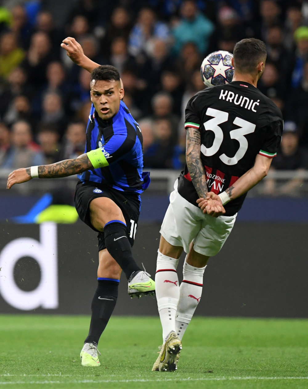 法尔克：拜仁不着急推进诺伊尔续约，打算在他40岁生日前后谈（法尔克：拜仁暂不急于与诺伊尔续约，计划在其40岁生日前后再谈）