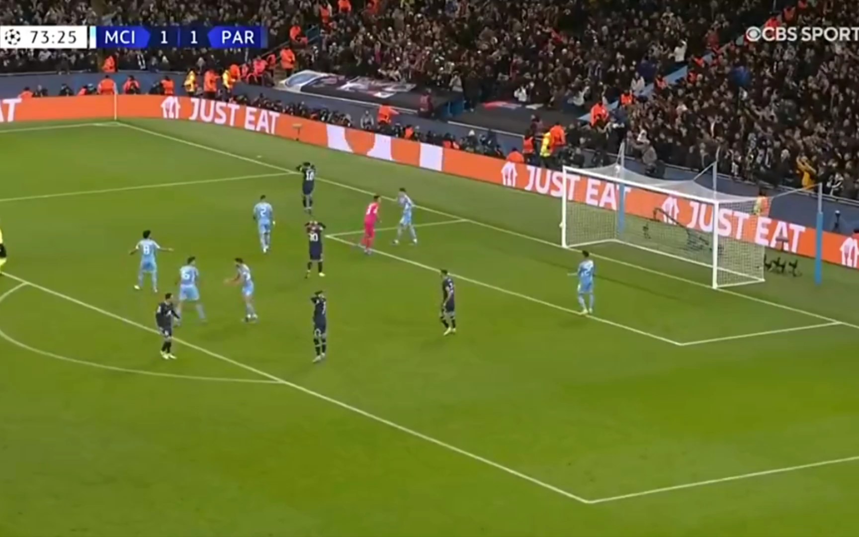 内线大闸：赫夫盖帽总数和2+盖帽场次均排联盟第一（禁区守护神：赫夫盖帽总数与2+盖帽场次双双领跑联盟）